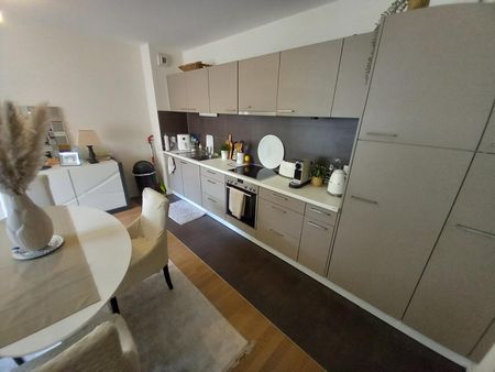 Bel appartement de 3.5 pièces au 3ème étage d'un immeuble récent - Foto 2