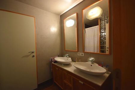 WONING MET ZONNIGE STADSTUIN - Foto 2