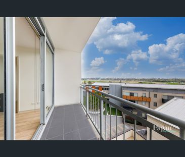 510/60 Speakmen Street, Kensington, Vic 3031 - Photo 4