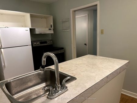 For Lease - 178 Morningside Avenue Unit# Ground Floor, Toronto, Ontario - Photo 3