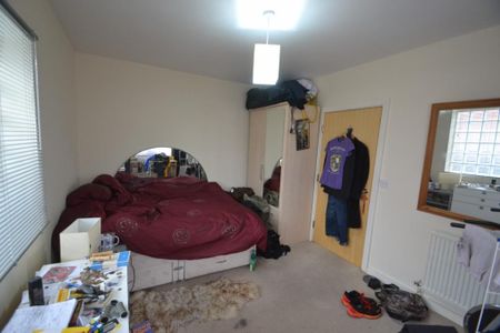 3 bedroom townhouse to rent - Photo 3