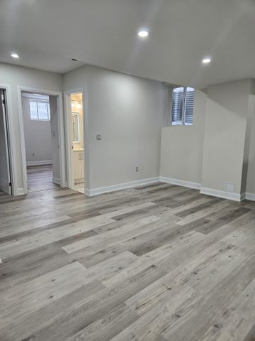 For Lease - 63 Hildred Street Unit# Lower Level, Welland, Ontario - Photo 4