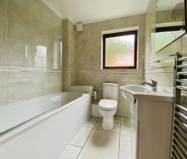 2 bed flat to rent in Ray Park Road, Maidenhead, SL6 - Photo 5