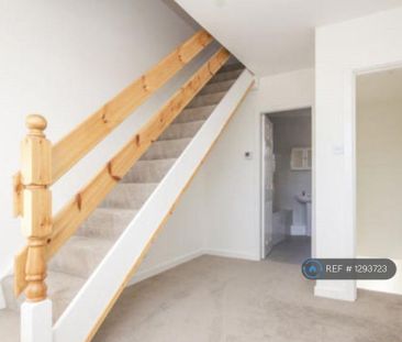 2 bedroom terraced house to rent - Photo 6