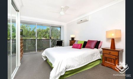 4 Bedroom Buderim Townhouse for Rent - Photo 5