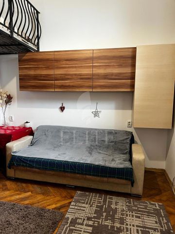 Apartament o camera în zona MAGAZINUL CENTRAL - Photo 4