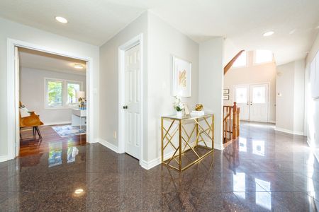 For Lease - 382 Elgin Mills Road, Richmond Hill, Ontario - Photo 3