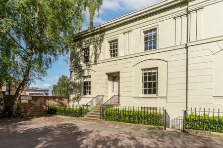Oriel Road, Cheltenham GL50 1XN - Photo 3