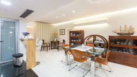 With communal pool and a private garden - Foto 4