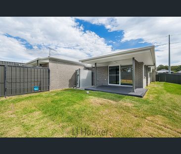 1/22 Brushworth Drive, Edgeworth, NSW 2285 - Photo 1