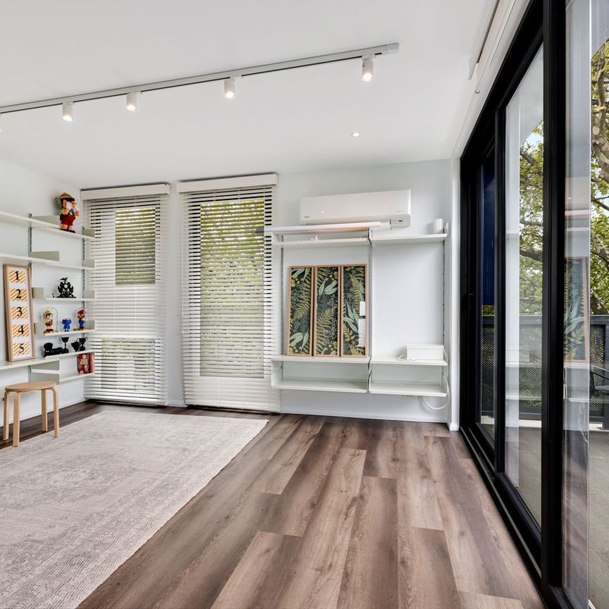 207A Langridge Street, Abbotsford VIC 3067 - Townhouse For Rent | Domain - Photo 1