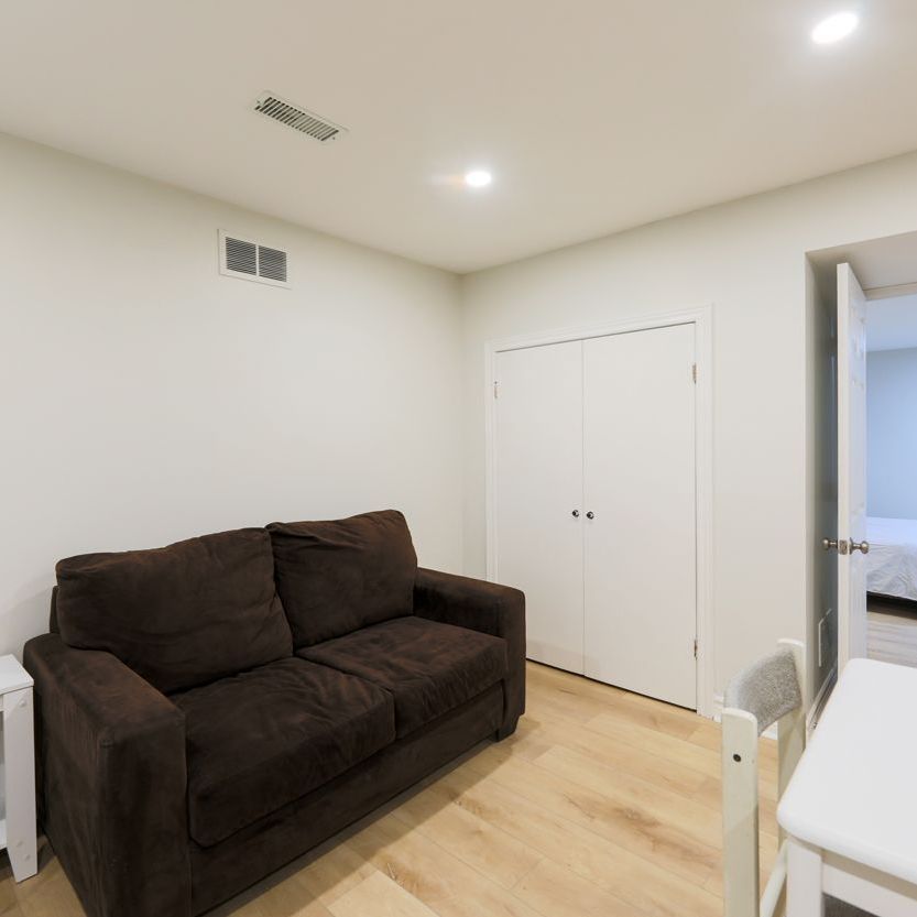 For Lease - 3 Minorca Place Unit# Lower 1, Toronto, Ontario - Photo 1