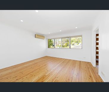 6 Lawrence Avenue, Niagara Park, NSW 2250 - Photo 2