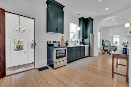 For Lease - 385 George Street, Cobourg, Ontario - Photo 5