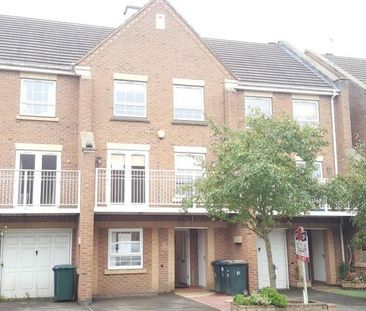 1 bedroom in a house share to rent - Photo 3