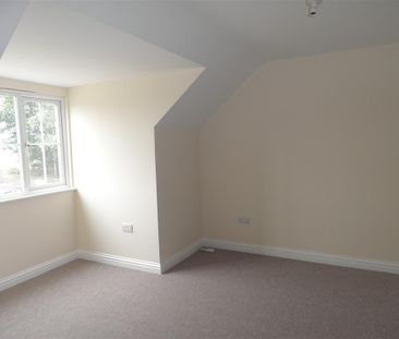 Holly Close, Manea, March - Photo 1
