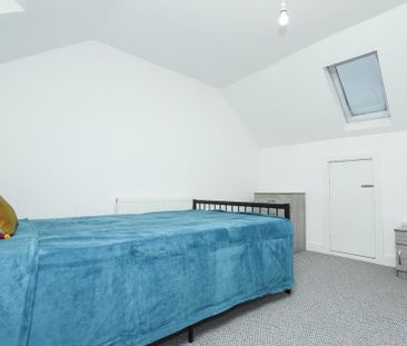 5 bedroom terraced house to rent - Photo 1