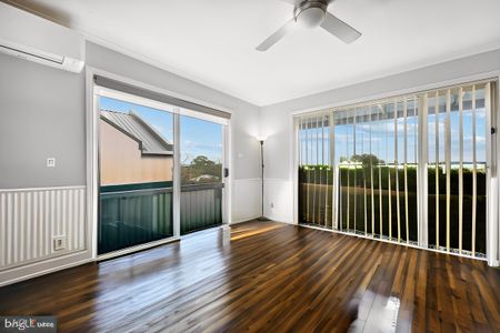 62 Fitzroy St: A Harmonious Blend of Style and Functionality - Photo 4