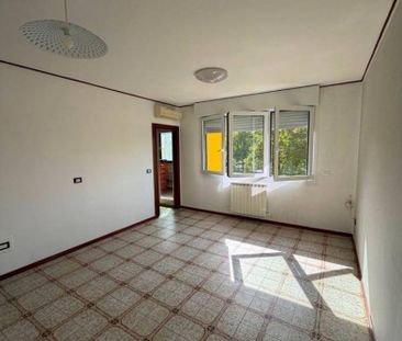 Quadrilocale via Enrico De Nicola 68, Casteldebole, Bologna - Photo 3