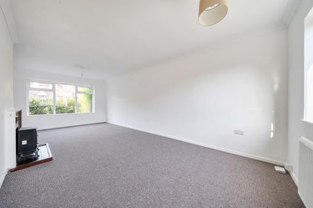 3 bedroom terraced house to rent - Photo 4
