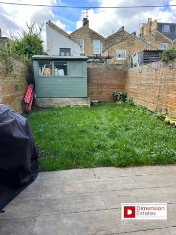 1 bedroom in a house share to rent - Photo 3