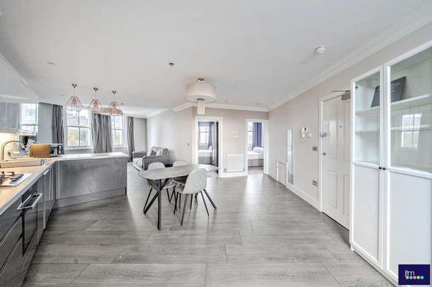 Junction Road, N19 - Photo 1