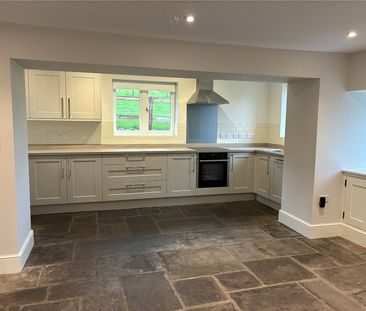 Cui Farmhouse, Talybont-on-Usk - Photo 6