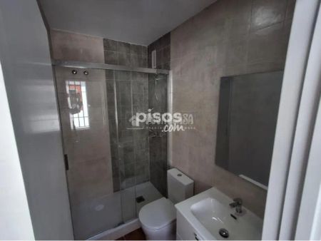 Casa pareada en alquiler en Calle Torreblanca Perez - Photo 3