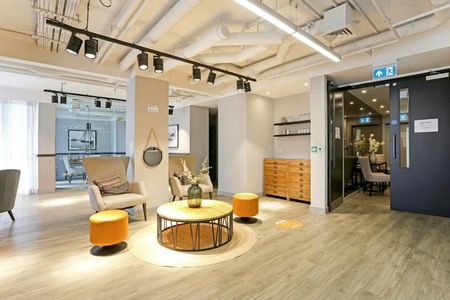 2 bedroom apartment - Photo 2