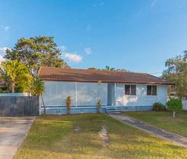 3 Mackenzie Street, Redcliffe QLD 4020 - House For Rent - $540 | Do... - Photo 2