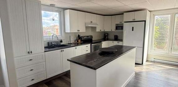 LOGEMENT 2 CHAMBRES À LOUER - Photo 2