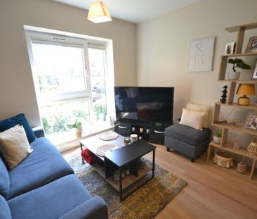 1 bedroom flat to rent - Photo 6