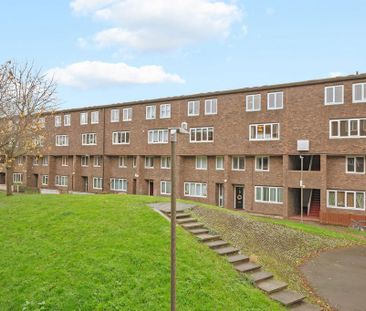 4 bedroom maisonette to rent - Photo 5