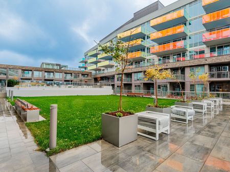 For Lease - 333 Sunseeker Avenue Unit# 147, Innisfil, Ontario - Photo 2