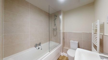 2 bedroom apartment to rent - Photo 2