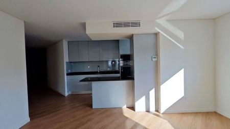 Luxury Apartment for rent in Vila Nova de Gaia, Distrito do Porto - Photo 3