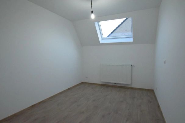 Recente halfopen bebouwing met 3 slaapkamers op uiterst rustige ligging te Gistel - Photo 1