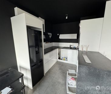 Location Appartement 3 pièces 65m² NOISY LE GRAND 93160 - Photo 5