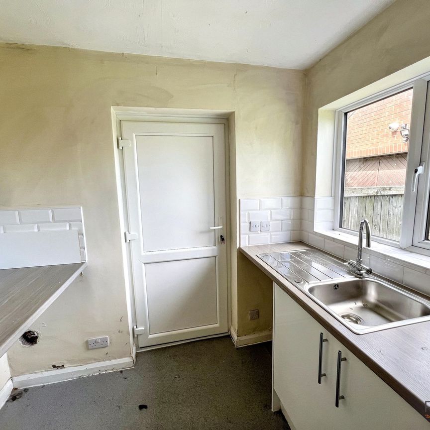 4 Bedroom Detached, The Vicarage Elm Road, Seaforth - Photo 1