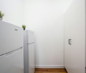 Calçada do Marquês de Abrantes, Lisbon, Lisbon 1200-163 - Photo 6