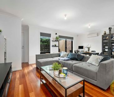 Stylish & Convenient Townhouse in a Prime Location - Photo 1