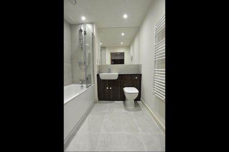 1 Bed Flat, Moorhen Drive, NW9 - Photo 5