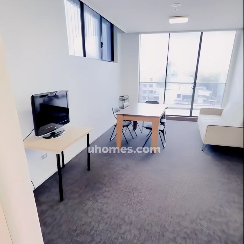 2 bedroom 2 baths - Photo 1