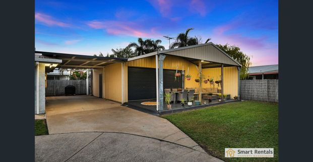 Spacious 3-Bedroom Home with Teenage Retreat and Stunning Renovated Kitchen in Kirwan - Photo 1