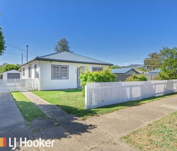 Beautifully Renovated Home in South Tamworth - Photo 1