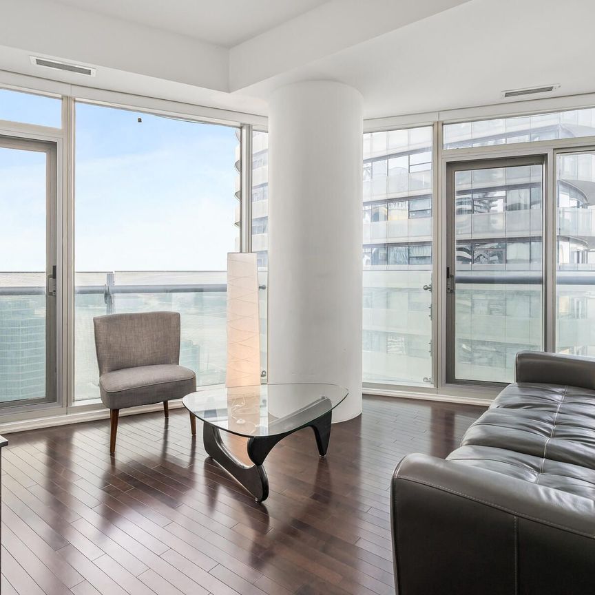 For Lease - 14 York Street Unit# 3705, Toronto, Ontario - Photo 1