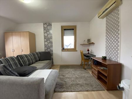 Kiadó jó állapotú panel lakás - Debrecen - Fotó 2