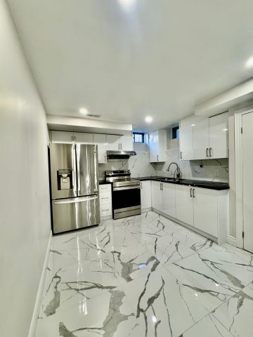 For Lease - 51 Murray Leonard Lane Unit# (Basement Apartment), East Gwillimbury, Ontario - Photo 3