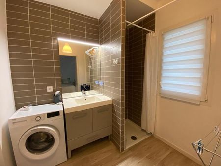 Location Appartement 2 pièces 43m² PESSAC 33600 - Photo 4