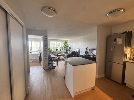 222 Maclaren - Photo 2